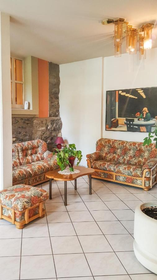 Hotel Les Berges Chippis Экстерьер фото