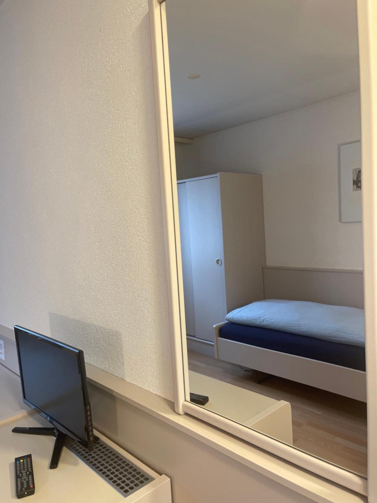 Hotel Les Berges Chippis Экстерьер фото