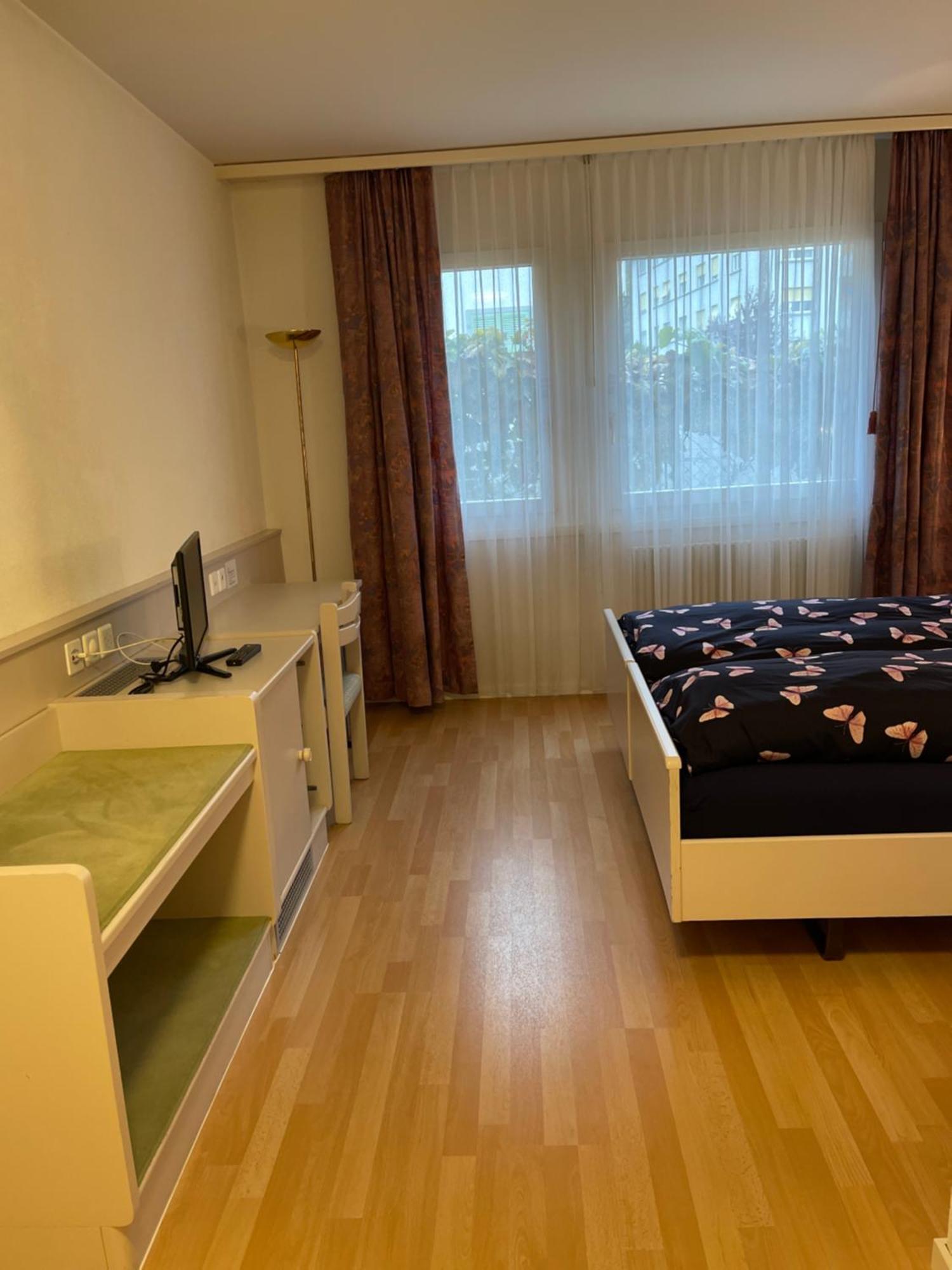 Hotel Les Berges Chippis Экстерьер фото